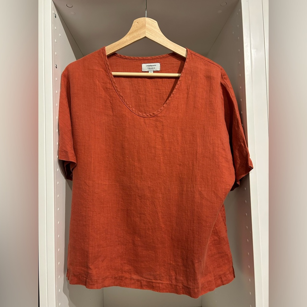 Linen scoop neck top - size M - burnt sienna